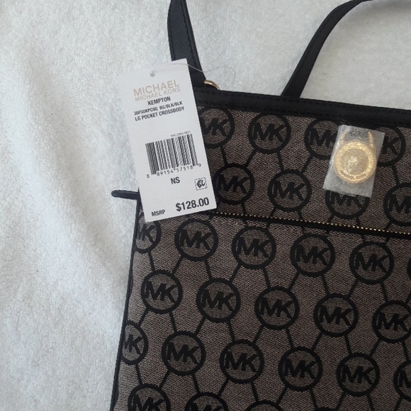 Michael Kors Jacquard Crossbody - Picture 3 of 5